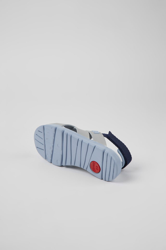 Camper Oruga - Graue Kindersandale aus Leder und Textil