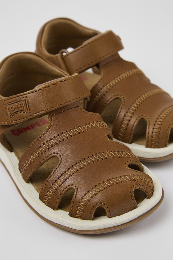 Camper Bicho - Braune Ledersandalen