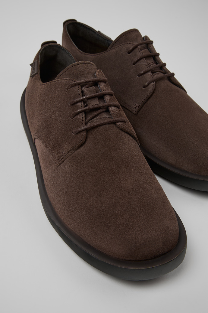 Camper Wagon - Brauner Herrenschuh aus Nubukleder.