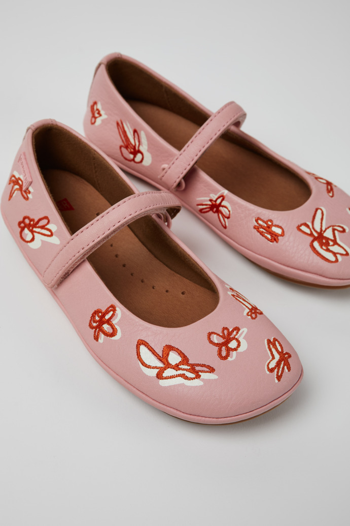 Camper Twins - Mehrfarbige Lederballerina für Kinder.