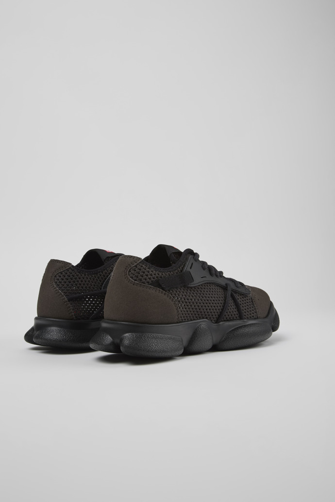 Camper Karst - Graue und schwarze Damensneaker aus TENCEL™ und MIRIUM®