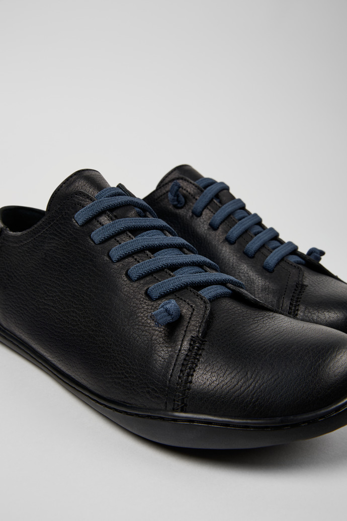 Camper Peu - Schwarzer Herrenschuh aus Leder.