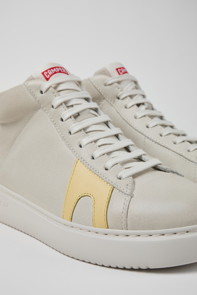 Camper Runner K21 - Mehrfarbige Leder-Sneaker-Boots für Damen.