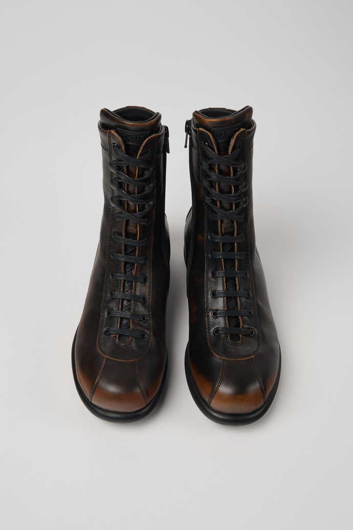 Camper Pelotas - Zweifarbiger Damenstiefel aus Leder