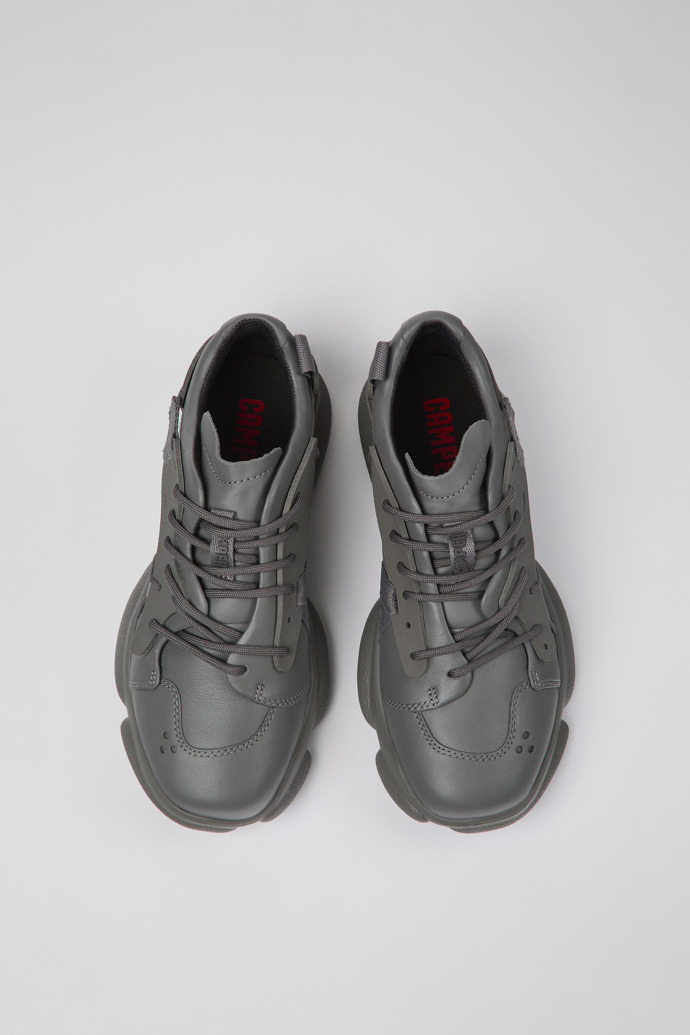 Camper Karst - Grauer Damensneaker aus Leder und Textil