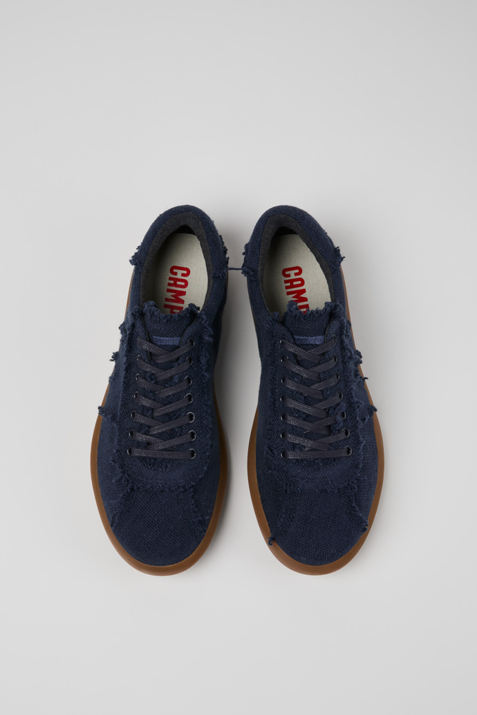 Camper Pelotas Soller - Blauer Herrensneaker aus Bio-Baumwolle.