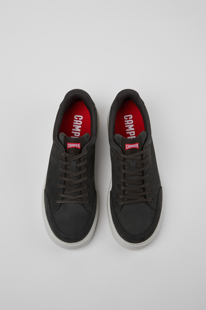 Camper Runner K21 - Grauer Herrensneaker aus Nubukleder.