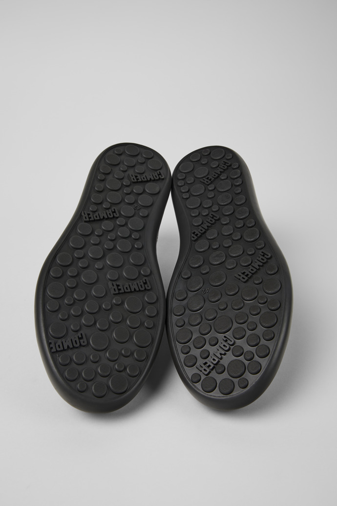 Camper Pelotas Soller - Schwarzer Herrensneaker aus Leder.