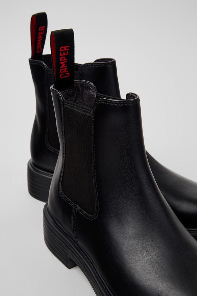 Camper Dean - Schwarze Lederstiefeletten für Damen.