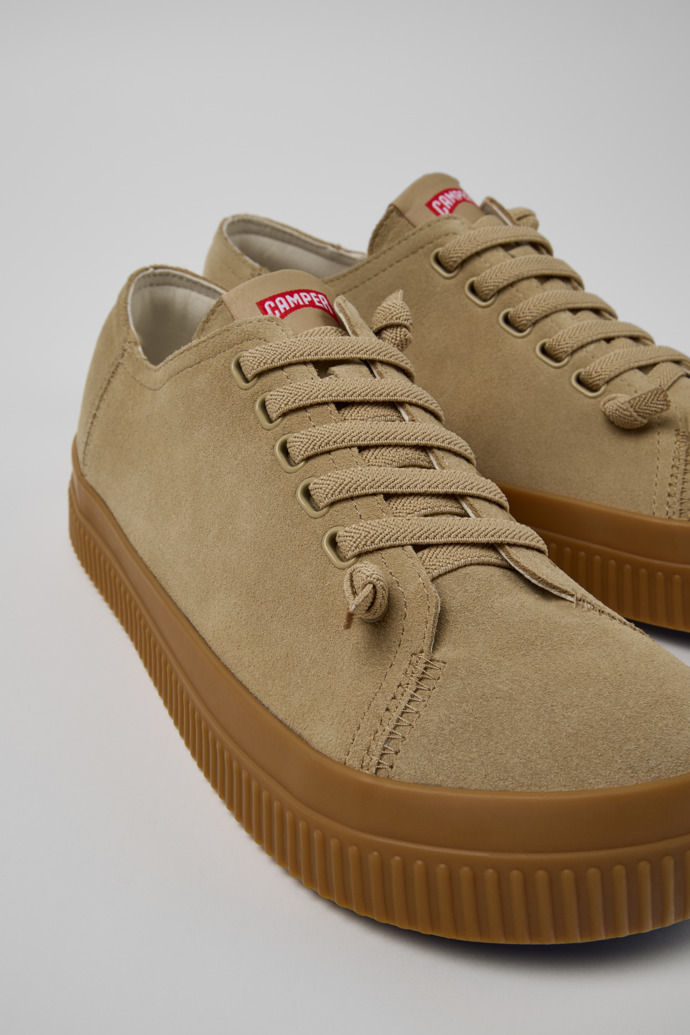 Camper Peu Roda - Beige Herrensneaker aus Nubukleder.