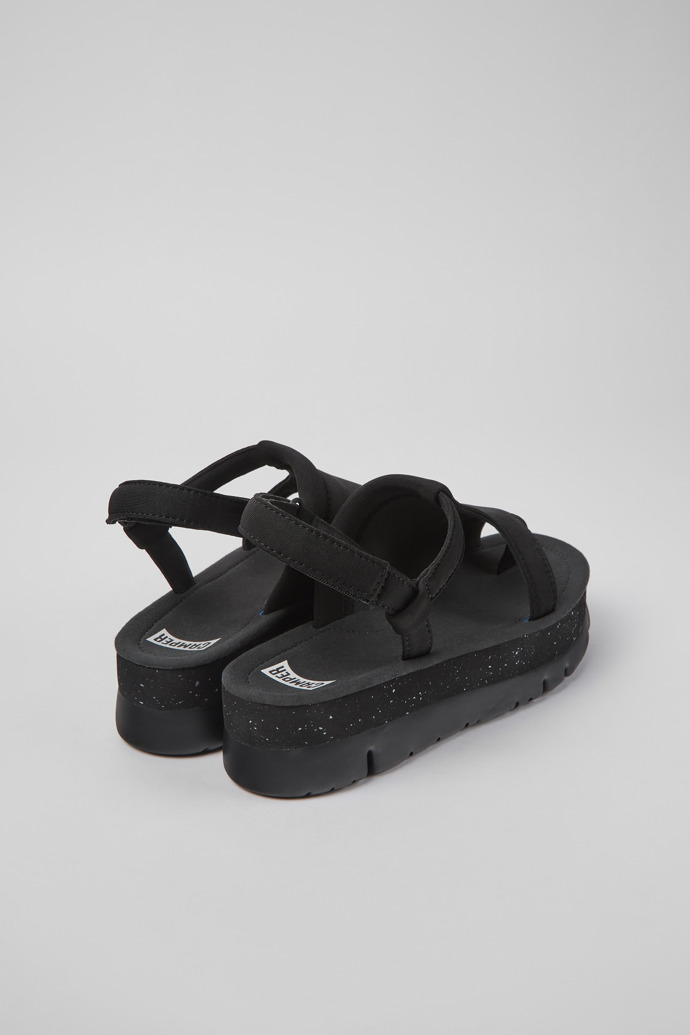 Camper Oruga Up - Schwarze Damensandale aus Textil