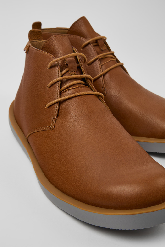 Camper Wagon - Braune Lederstiefelette für Herren.