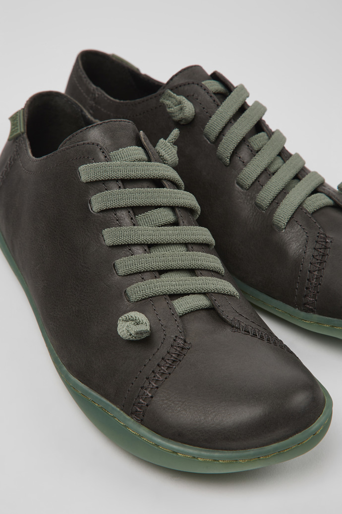 Camper Peu - Grauer Damenschuh aus Leder