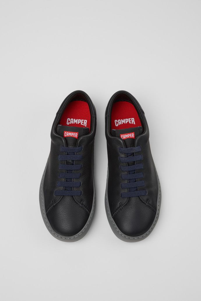 Camper Peu Touring - Schwarze Ledersneaker für Damen.