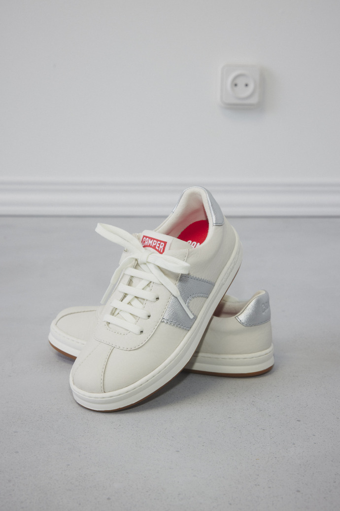 Camper Runner - Mehrfarbige Kindersneaker aus Leder.