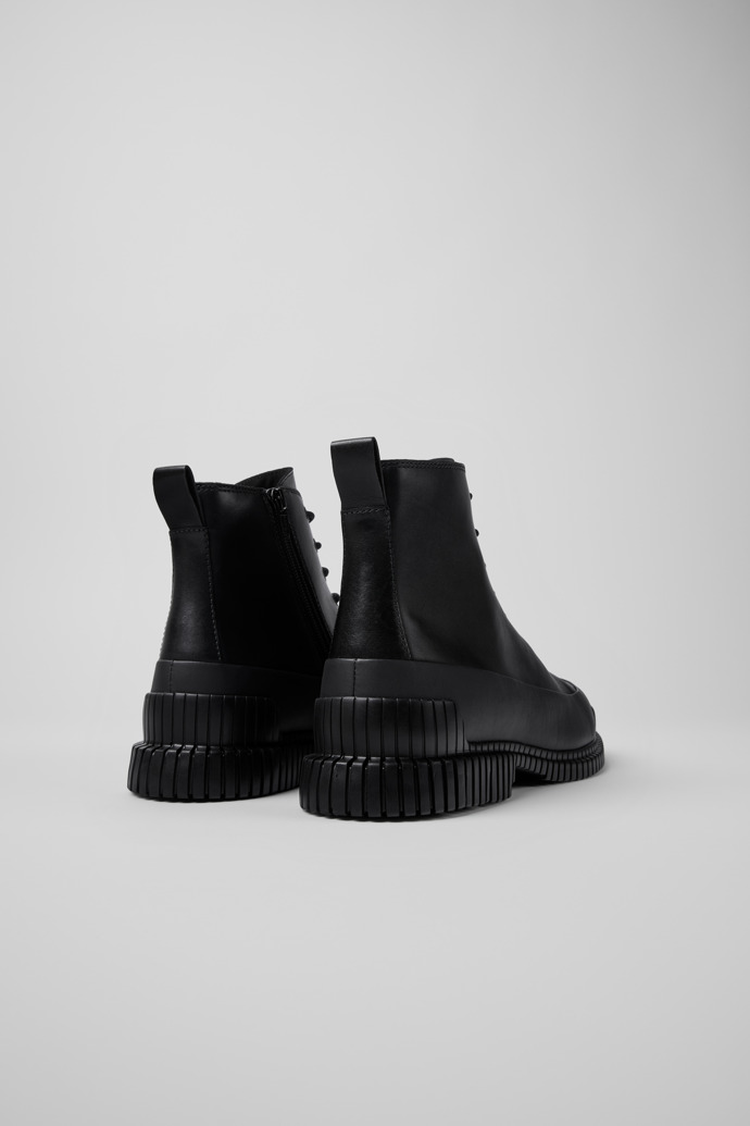 Camper Pix - Schwarzer Herrenhalbstiefel aus Leder.