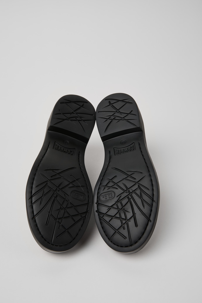 Camper Dean - Schwarzer Damenschuh aus Leder.