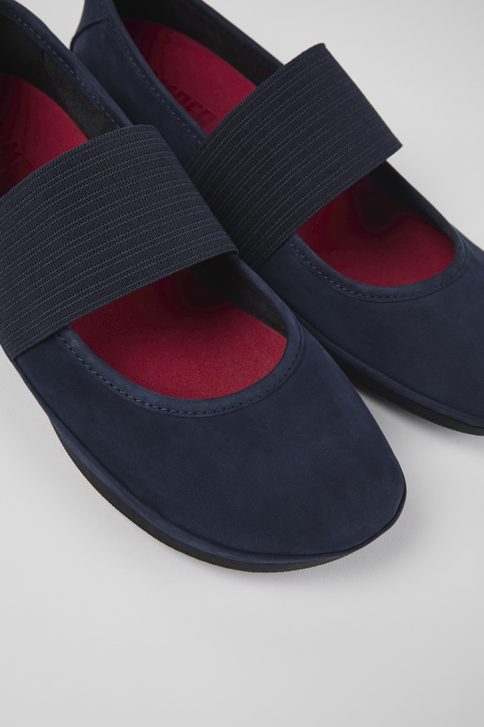 Camper Right Nina - Hellblauer Ballerina aus Nubukleder für Damen.